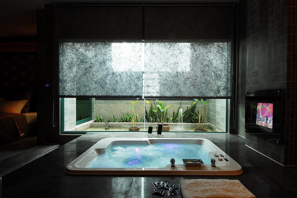 All-Ur Boutique Motel -Chia Yi Branch Chiayi Habitación foto